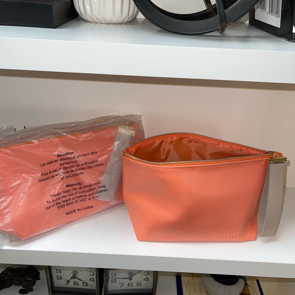 NWT Phyto Paris Makeup Pouch - Picture 3 of 3